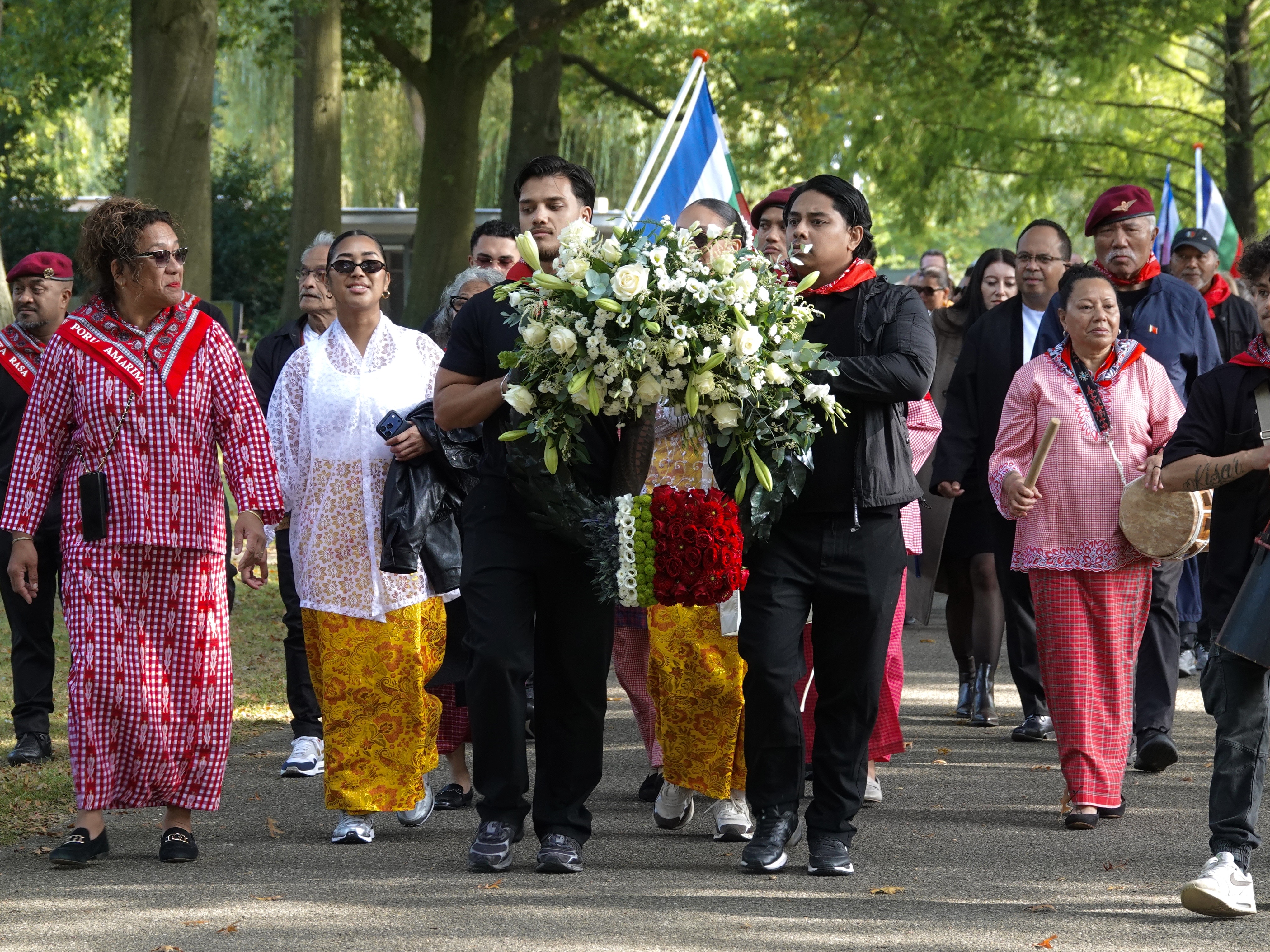 Molukse herdenking op begraafplaats 't Groenedael